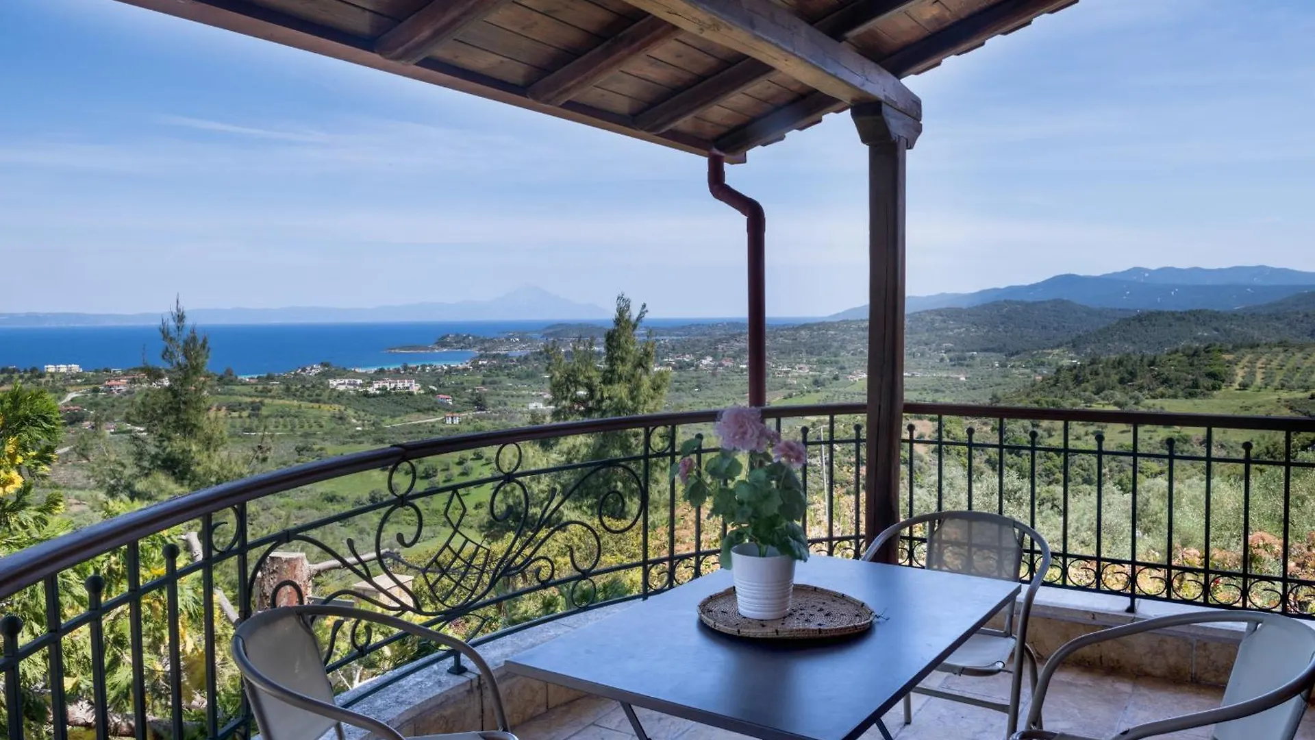 Aether & Gaia Seaview Villas, Agios Nikolaos #Feelslikehome Akti Salonikiou 0*,  Griechenland